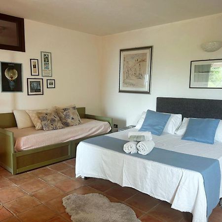 Casa Giuliana Villa Isola Rossa Dış mekan fotoğraf